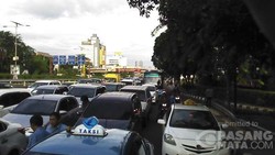 MT Haryono arah Cawang dan Halim Macet Parah