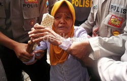 Belum Dapat Putusan Lengkap, Menteri Siti Terus Pantau Nenek Asyani