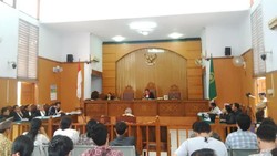 Hakim Sihar Purba Putuskan Praperadilan Jero Wacik Selasa Depan