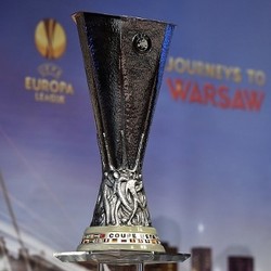 Sevilla Hadapi Fiorentina, Napoli Jumpa Dnipro