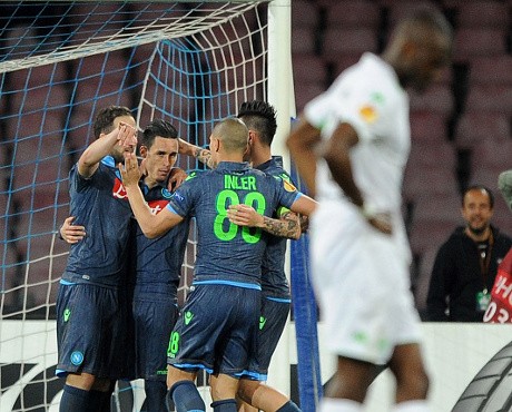 Imbang 2-2 Kontra Wolfsburg, Napoli Lolos ke Semifinal