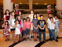 45 Pelukis Cilik Sumbangkan Karya untuk Amal