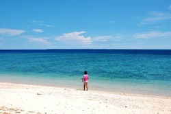 Bukan Maladewa, Ini di Sumbawa Barat