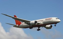 Ajakan Selfie Ditolak Pramugari, Pria Ini Ancam Bajak Pesawat