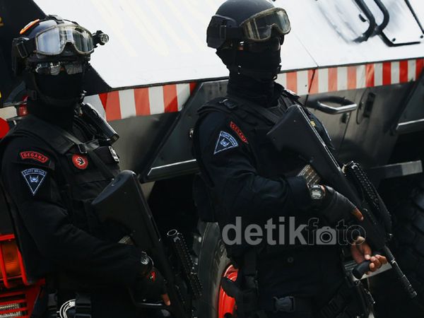 Jalan Asia Afrika Dijaga Ketat