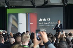 Acer Liquid X2, Ponsel 4G Triple SIM