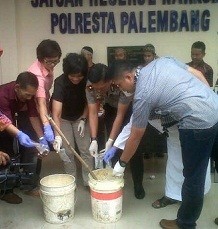 Polresta Palembang Musnahkan Sabu Rp 1,5 Miliar