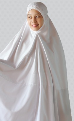 Siti Khadijah, Brand Mukena Terbesar Malaysia Buatan Pengrajin Indonesia