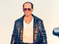 Penampilan Gahar Johnny Depp sebagai Gangster