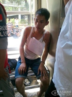 Salut! Mahasiswa Ini Tangkap Pencopet Hard Disk Miliknya di Bus TransJ