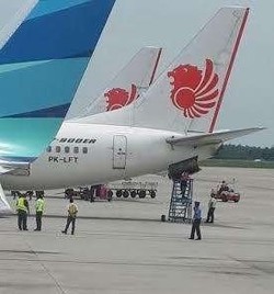 Lion Air Urung Terbang, Penumpang Mandi Keringat