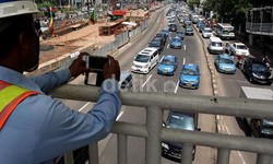 Jalur TransJ Depan Polda Akan Dibongkar Sebulan untuk Proyek MRT