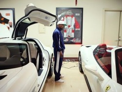 Widiih, 100 Mobil Koleksi Petinju Mayweather Dibeli di Diler Ini