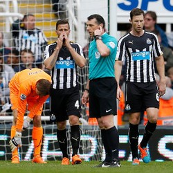 Kalah Lagi, Newcastle Samai Rekor Buruk 38 Tahun Lalu
