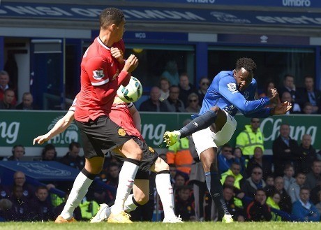 Smalling: Penyerangan MU Tak Cukup Bagus