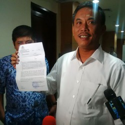 Ketua DPRD DKI Masuk ke Lokasi Penggeledahan yang Diberi Garis Polisi