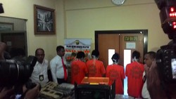 Jual Ganja ke Pelajar di Jaksel, 4 Orang Ini Dibekuk Polisi