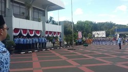 Mendagri Tjahjo Beri Penghargaan ke Kota Surabaya, Depok, dan Yogyakarta