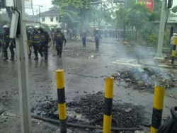 Tolak Relokasi, Ratusan Pedagang di Medan Blokir Sejumlah Jalan Protokol