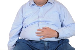 Seperti Film Alien, Pria Ini Lahirkan Kembarannya Lewat Perut