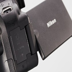 Adakah Pengaruh SD Card WiFi bagi Kinerja Baterai?