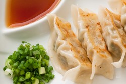 Gyoza, Dumpling  Enak dengan Aneka Isian yang Gurih