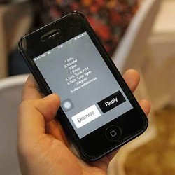 Jalan Panjang Menuju Sinergi Less Cash Society