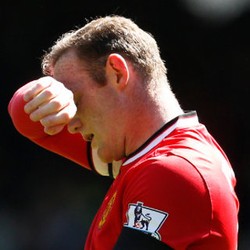 Rooney Alami Cedera Lutut