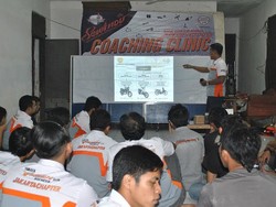 Komunitas Yamaha V-Ixion Belajar Injeksi