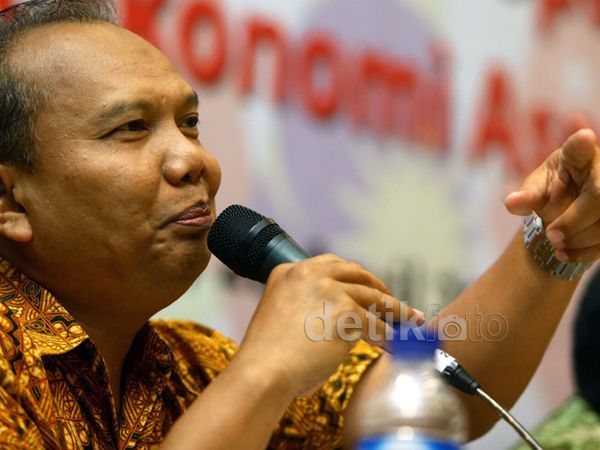 Membangun Kemitraan Koperasi-UMKM di Era MEA