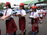 Siswa SD Kunjungi Gedung MPR