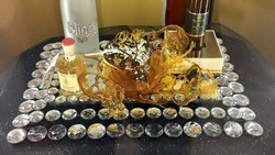 Donat Bertabur Serpihan Emas 24 Karat Ini Harganya Rp1.3 Juta!