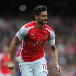 Giroud Pesimistis Arsenal Bisa Kejar Chelsea