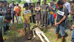 Direkonstruksi, Begini Brutalnya 2 Pelaku Pembunuhan Janda Muda di Meranti