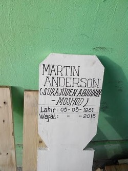 Martin Anderson dari Ghana Dimakamkan Secara Islam di Bekasi