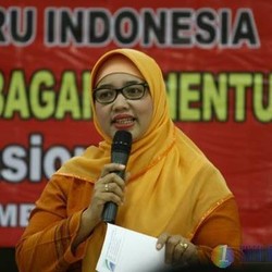 Ahok: Retno Kepala SMA 3 Berhenti Jadi PNS karena Diterima Jadi Dosen