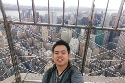 Sensasi Selfie di Lantai 86 Empire States Building, New York