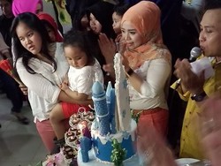 Muzdhalifah Tolak Kado Ultah Anak dari Nassar