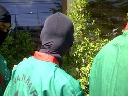 Berdalih Biayai 5 Anaknya, Mami Jualan Ganja Door to Door