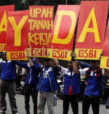 Kapolda Metro Pimpin Gladi Lapangan Pengamanan May Day di HI dan Monas