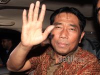 H. Lulung Usai Diperiksa 8 Jam