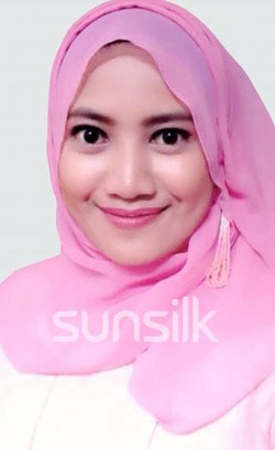 Foto : Gaya Busana Peserta Sunsilk Hijab Hunt 2015 dengan Nuansa Pink