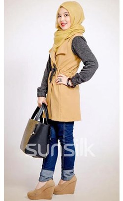 Stylish dengan Gaya Kasual Ala Peserta Sunsilk Hijab Hunt 2015