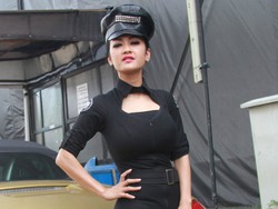 Hubungan Julia Perez dan Satpam Ganteng Makin Dekat