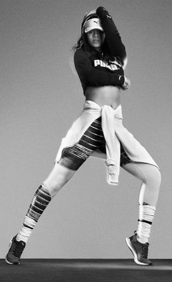 Foto Kampanye Pertama Rihanna, Perdana Menjadi Desainer Puma