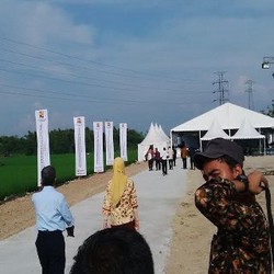 Tekan Sirine, Jokowi Mulai Percepatan Proyek Tol Solo-Kertosono