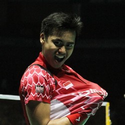 Tontowi Ahmad Dikaruniai Anak Laki-laki