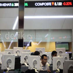 Tenangkan Investor Saham, Ketua OJK: Ekonomi Akan Meningkat di Akhir Tahun