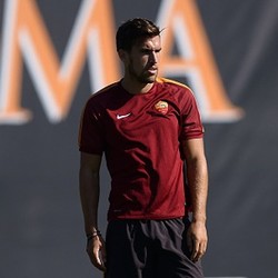 Apa Kabar Strootman?