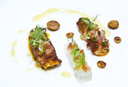 Makan Malam Istimewa Pasta hingga Dessert dengan Sentuhan Sambal